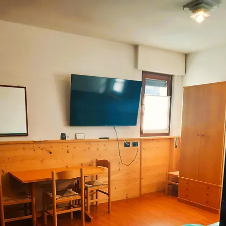 Biancaneve Aparthotel 3*