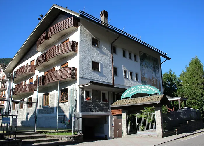 Aparthotel Biancaneve 3*