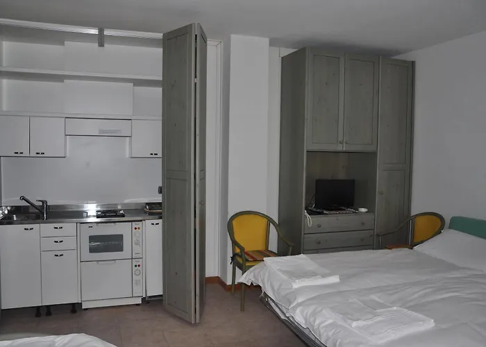 Biancaneve Aparthotel 3*